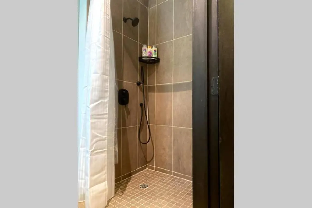 3E-Spacious 2 Bedroom In Oakland, Sleeps 8 Pittsburgh United States